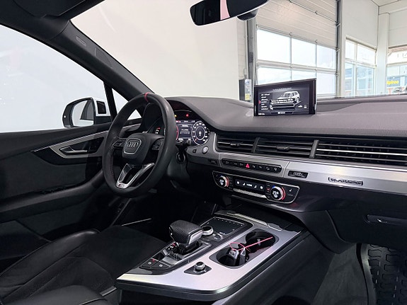 Audi Q7 21 of 29