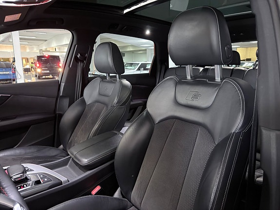 Audi Q7 22 of 29
