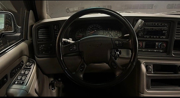 Chevrolet Avalanche 19 of 21