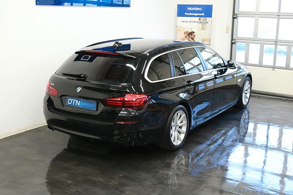 BMW 520 2 of 5
