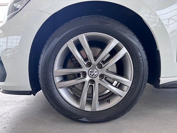 Volkswagen Touran 18 of 20