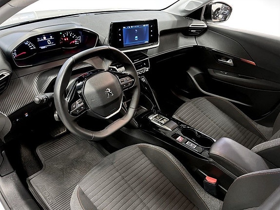 Peugeot 208 4 of 5
