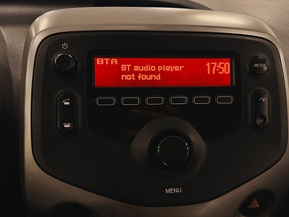 Peugeot 108 13 of 17