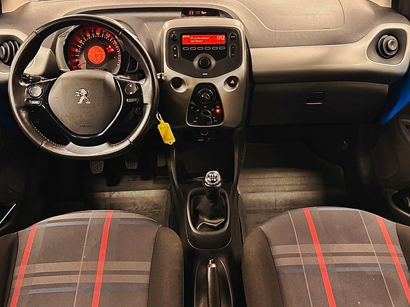 Peugeot 108 7 of 17