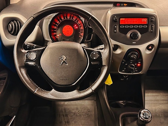 Peugeot 108 8 of 17