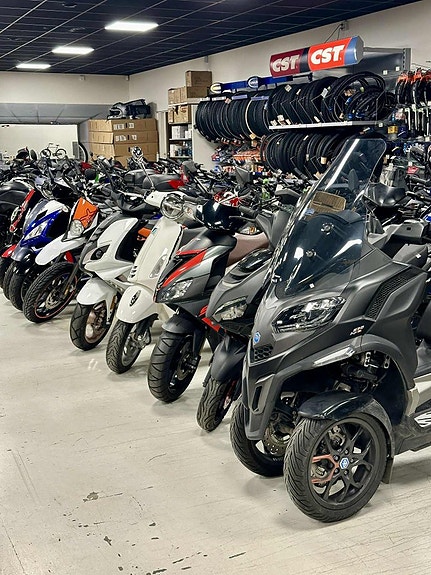 Övriga Begagnat från 8995:-, Flera välkända märken!