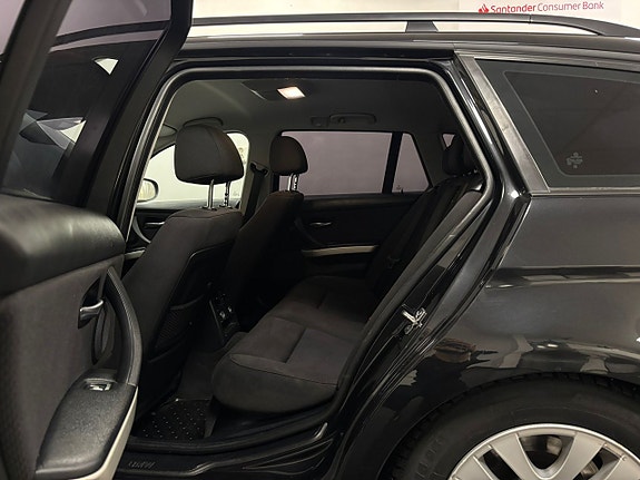 BMW 320 18 of 22