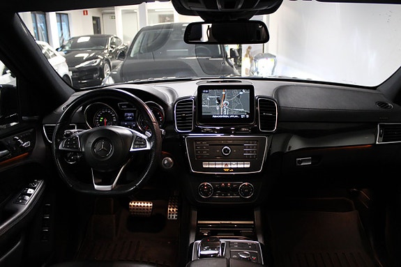 Mercedes-Benz GLS350 d 13 of 18