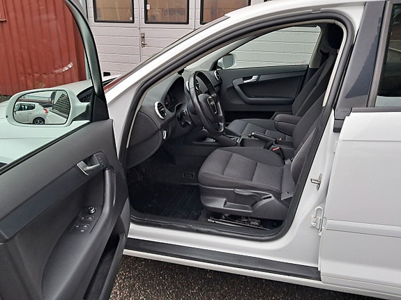 Audi A3 9 of 14