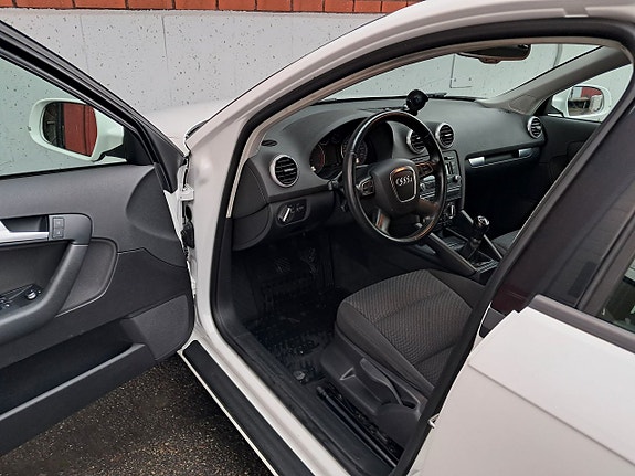 Audi A3 13 of 14