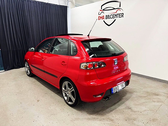 Seat Ibiza 7 of 18