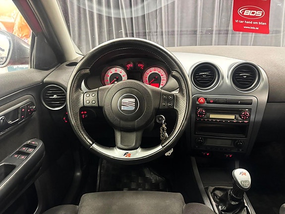 Seat Ibiza 15 of 18