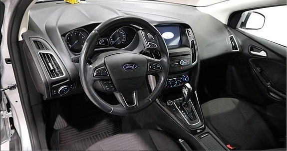 Ford Focus 3 of 5