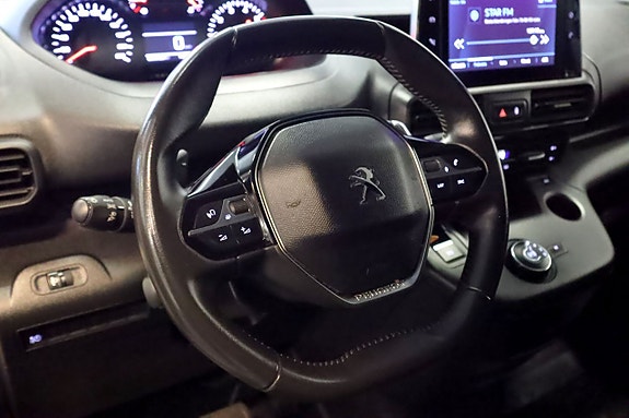 Peugeot Partner 12 of 18