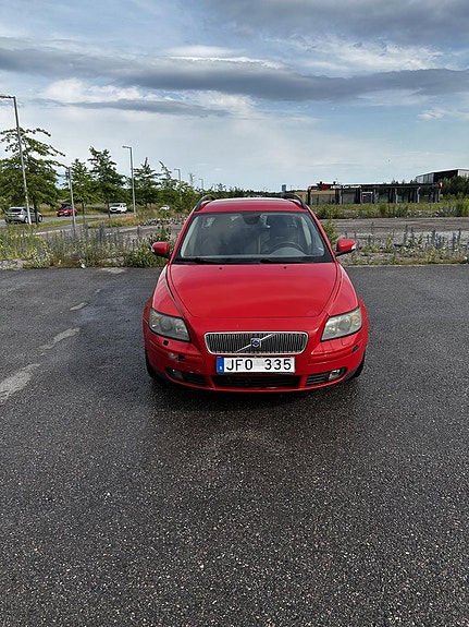 Volvo V50 3 of 10
