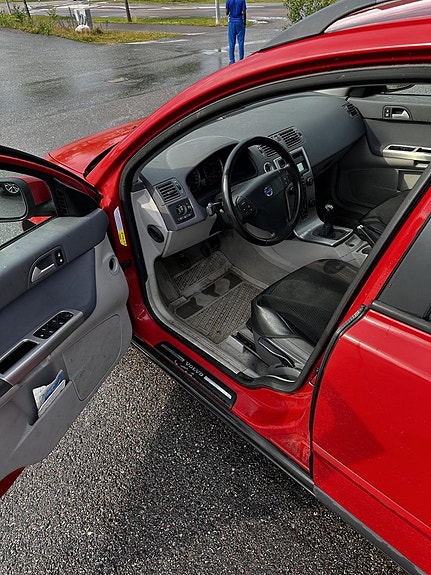 Volvo V50 4 of 10