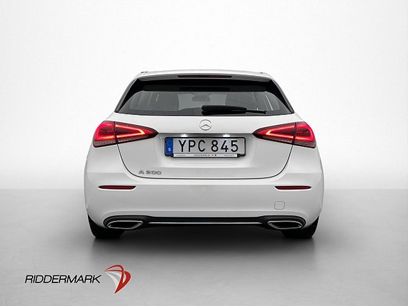 Mercedes-Benz A200 5 of 5
