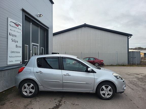 Renault Clio 3 of 13