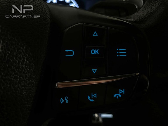 Ford Transit Custom 14 of 19