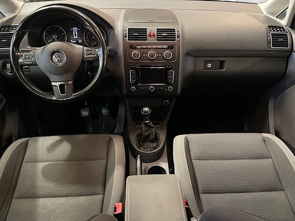 Volkswagen Touran 14 of 15