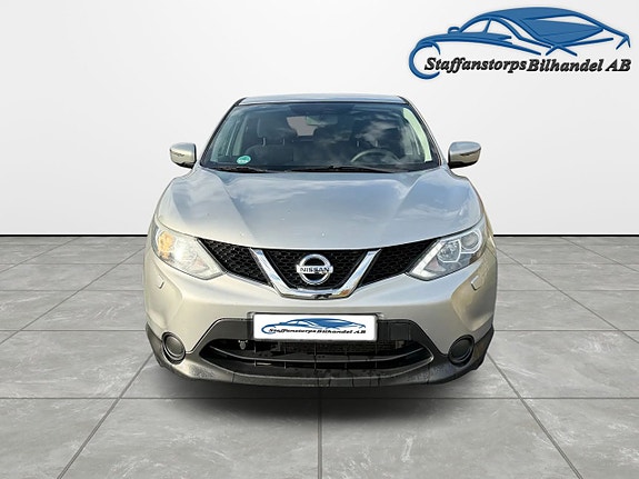 Nissan Qashqai 2 of 5