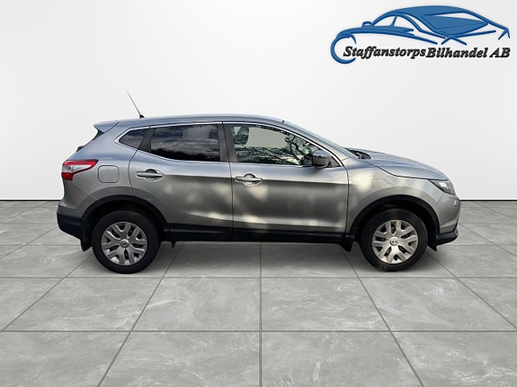 Nissan Qashqai 4 of 5