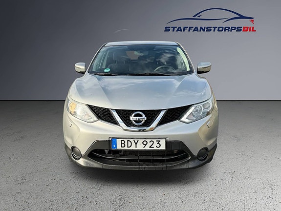 Nissan Qashqai 2 of 10