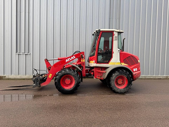 Atlas 80 / M-värmare / Hydrauliska gafflar / Skopa