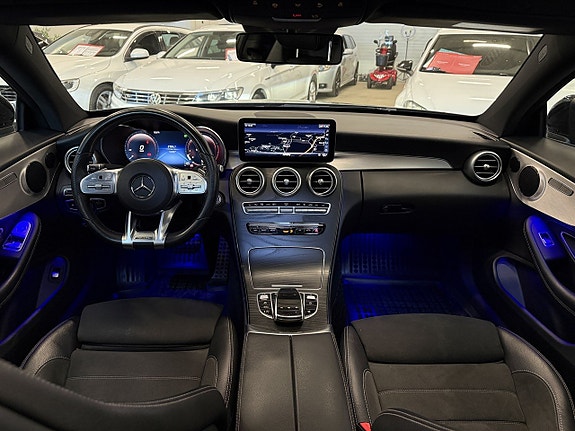 Mercedes-Benz C400 21 of 27