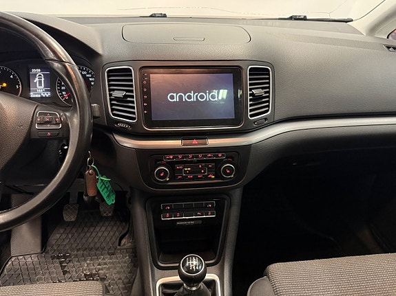 Volkswagen Sharan 14 of 27