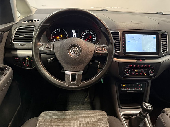 Volkswagen Sharan 13 of 27