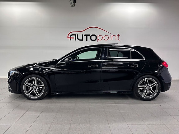 Mercedes-Benz A180 4 of 5