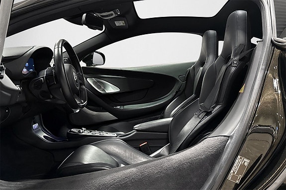 McLaren GT 7 of 27