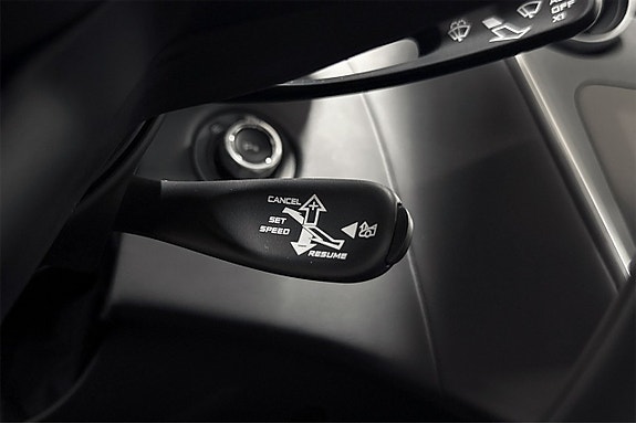 McLaren GT 16 of 27
