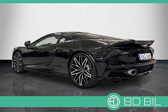 McLaren GT 2 of 5