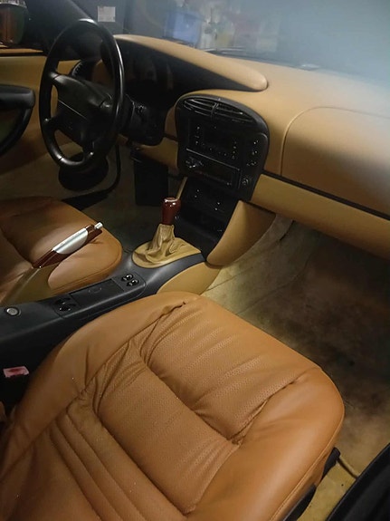 Porsche Boxster 10 of 18