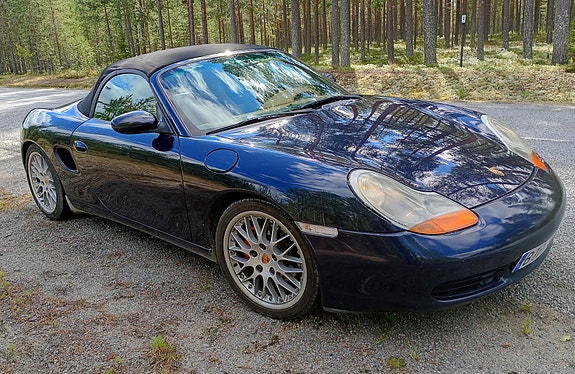 Porsche Boxster 3 of 18
