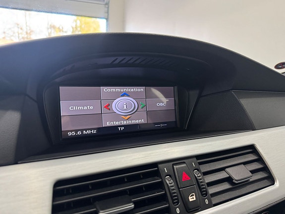 BMW 525 14 of 15