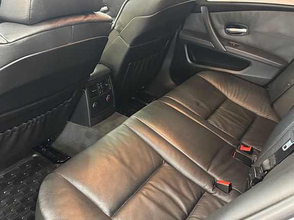 BMW 525 5 of 5