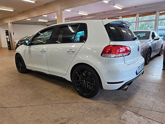 Volkswagen Golf-Serie 4 of 5