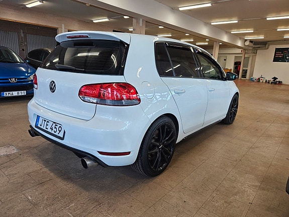 Volkswagen Golf-Serie 6 of 12