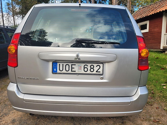 Mitsubishi Space Star 4 of 5