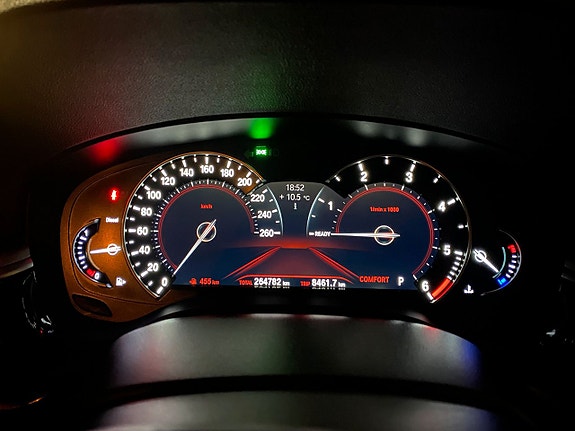 BMW 520 10 of 16