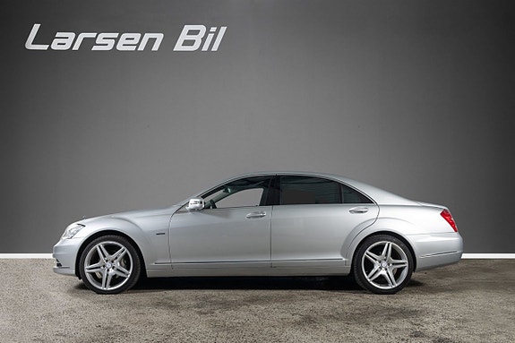 Mercedes-Benz S350 3 of 27