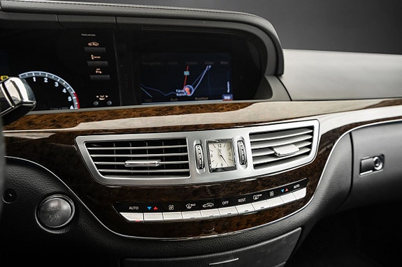 Mercedes-Benz S350 17 of 27