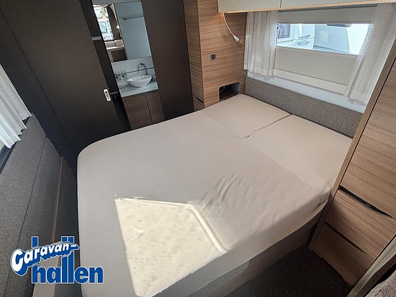 Adria Alpina 663 HT (Mover/Solpanel) 14 of 18