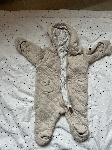 Product image 1 of 4
