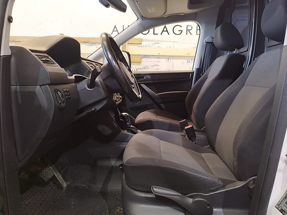Volkswagen Caddy 9 of 13