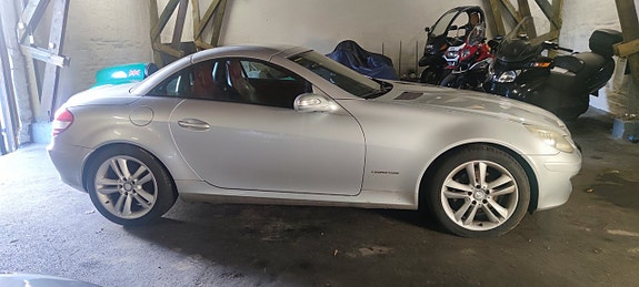 Mercedes-Benz SLK200