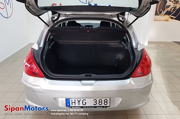 Peugeot 308 8 of 22